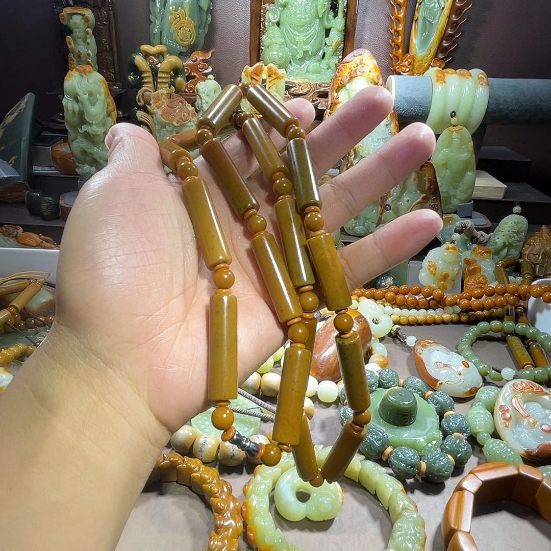百***年透闪石质玉未镶嵌珠宝奇石
