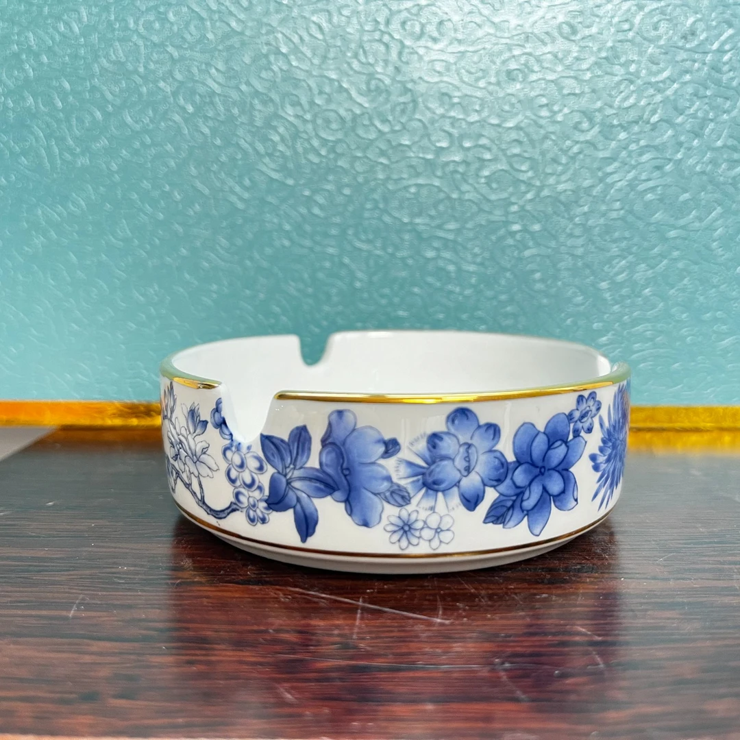 GQ0140万花烟灰缸青花