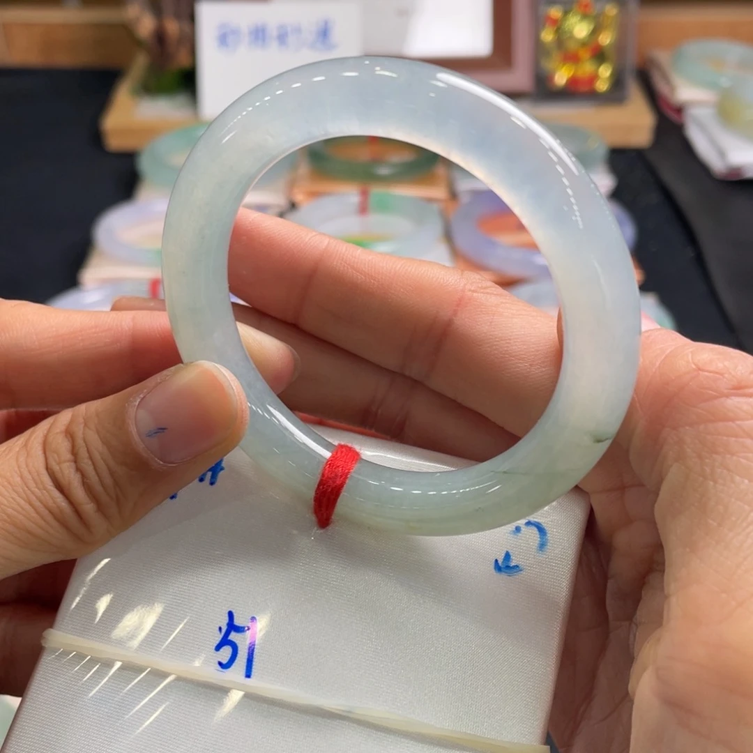 翡翠手镯未镶嵌51天然翡翠A货