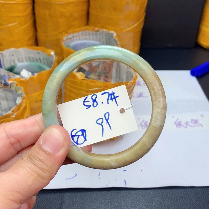 未镶嵌手镯翡翠79