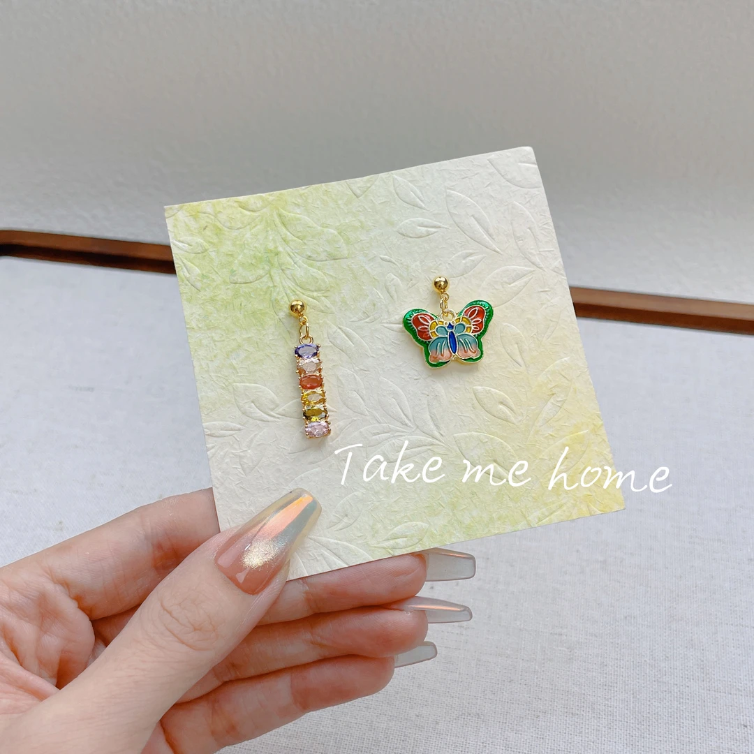 铜合金锆石耳饰 滴釉彩锆不对称蝴蝶耳钉EH235