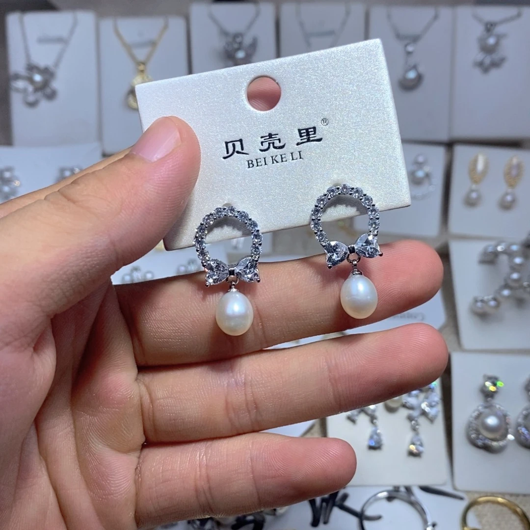 未镶嵌淡水珍珠耳饰