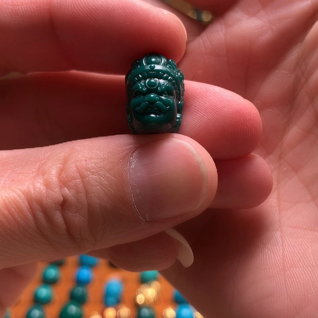 颈饰琉璃地狱色12mm黄財