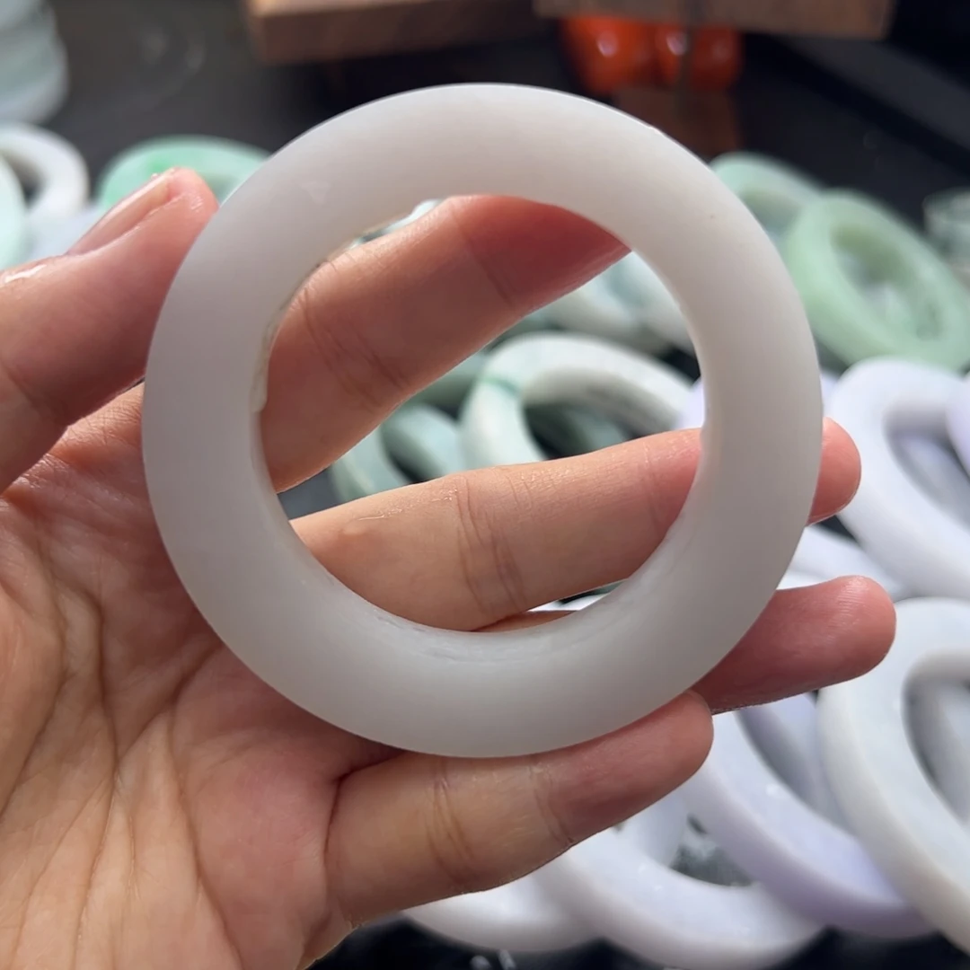 定制翡翠未镶嵌胶胶