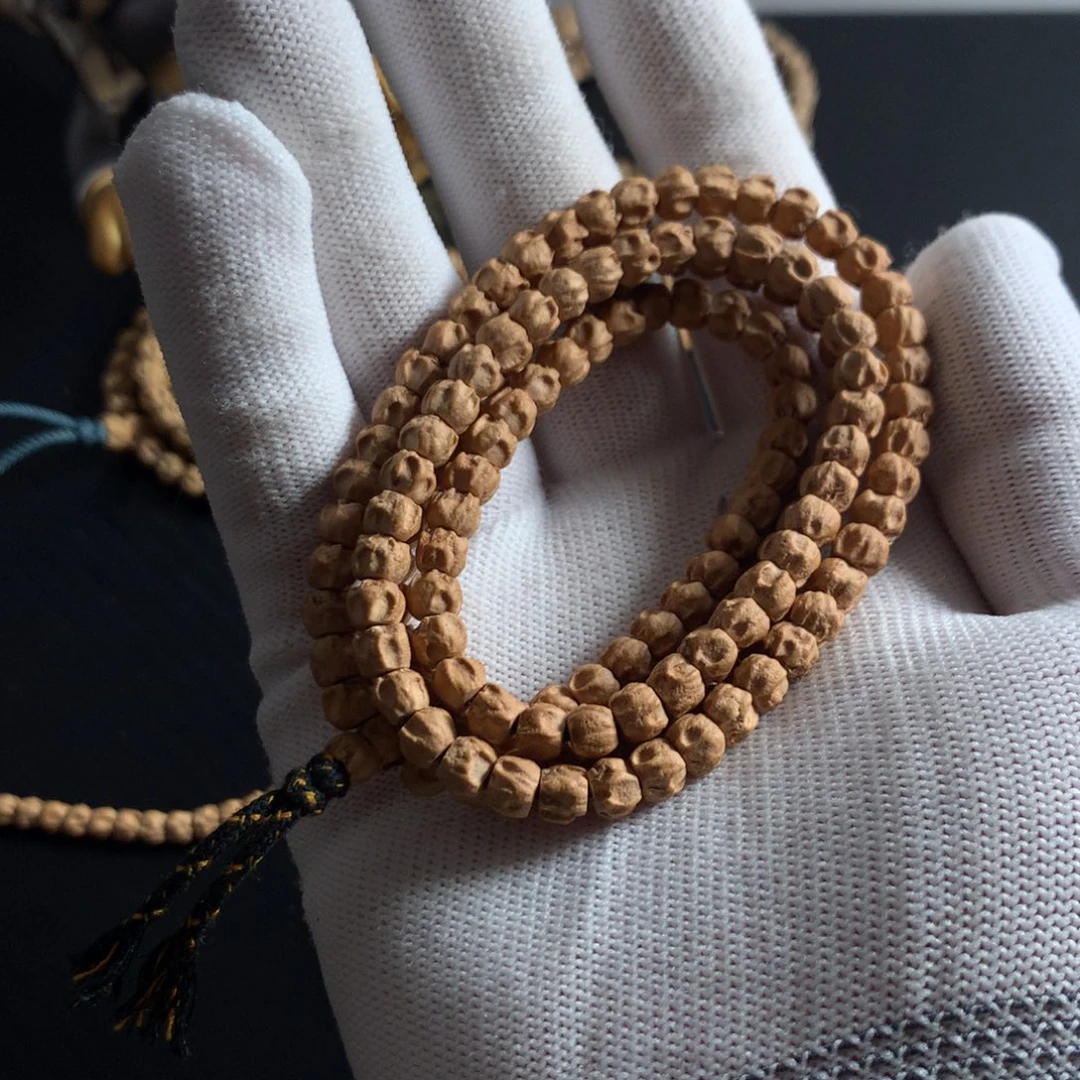 外***葱柏香籽/百香籽吊坠