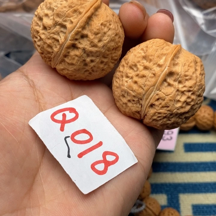 文玩核桃把件核桃