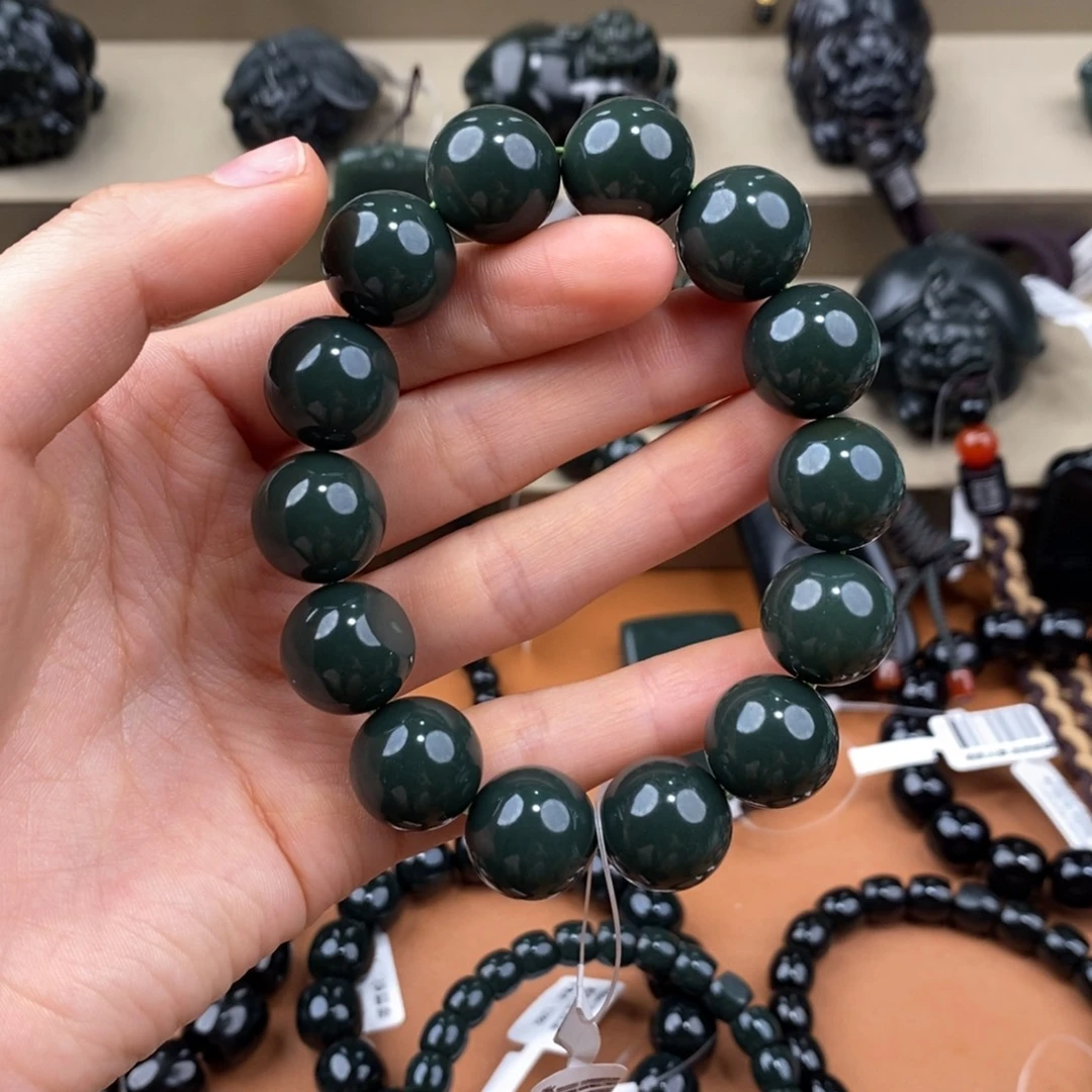 和田玉未镶嵌手串