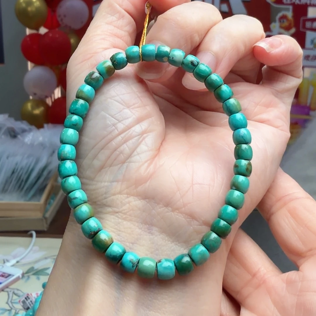 绿松石未镶嵌颈饰