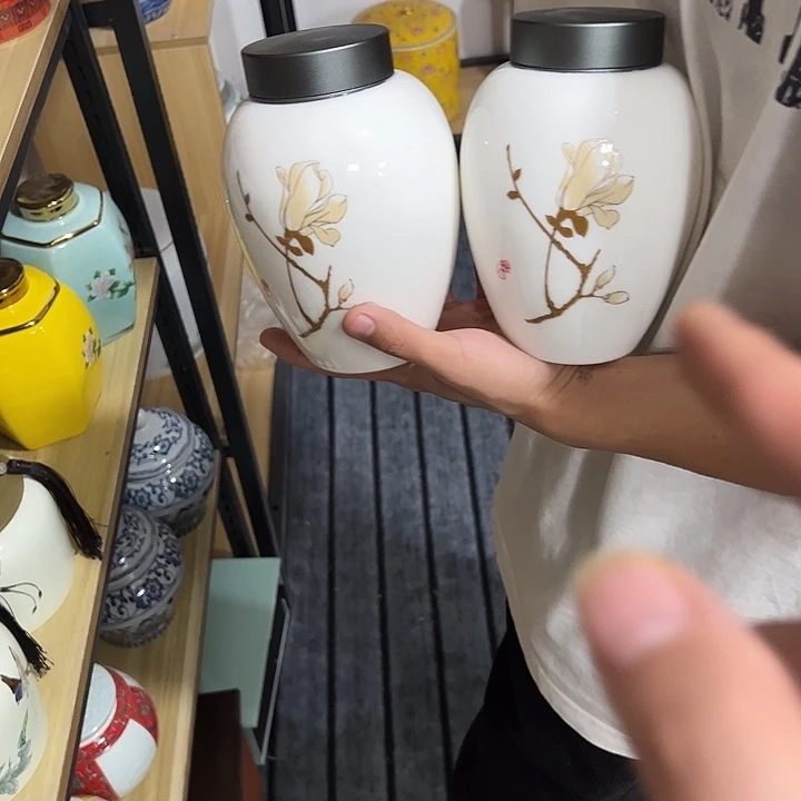 茶叶罐陶瓷家用储物罐瑕疵福利品介意勿拍