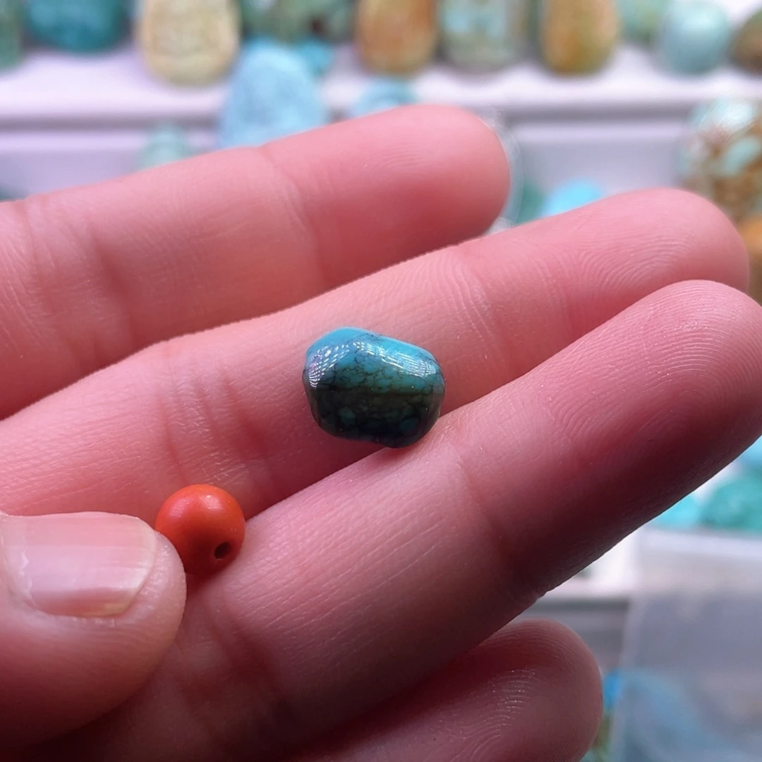 南红玛瑙颈饰未镶嵌