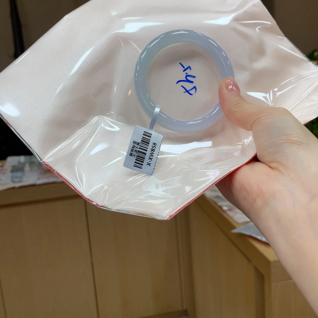 未镶嵌手镯翡翠不退不换