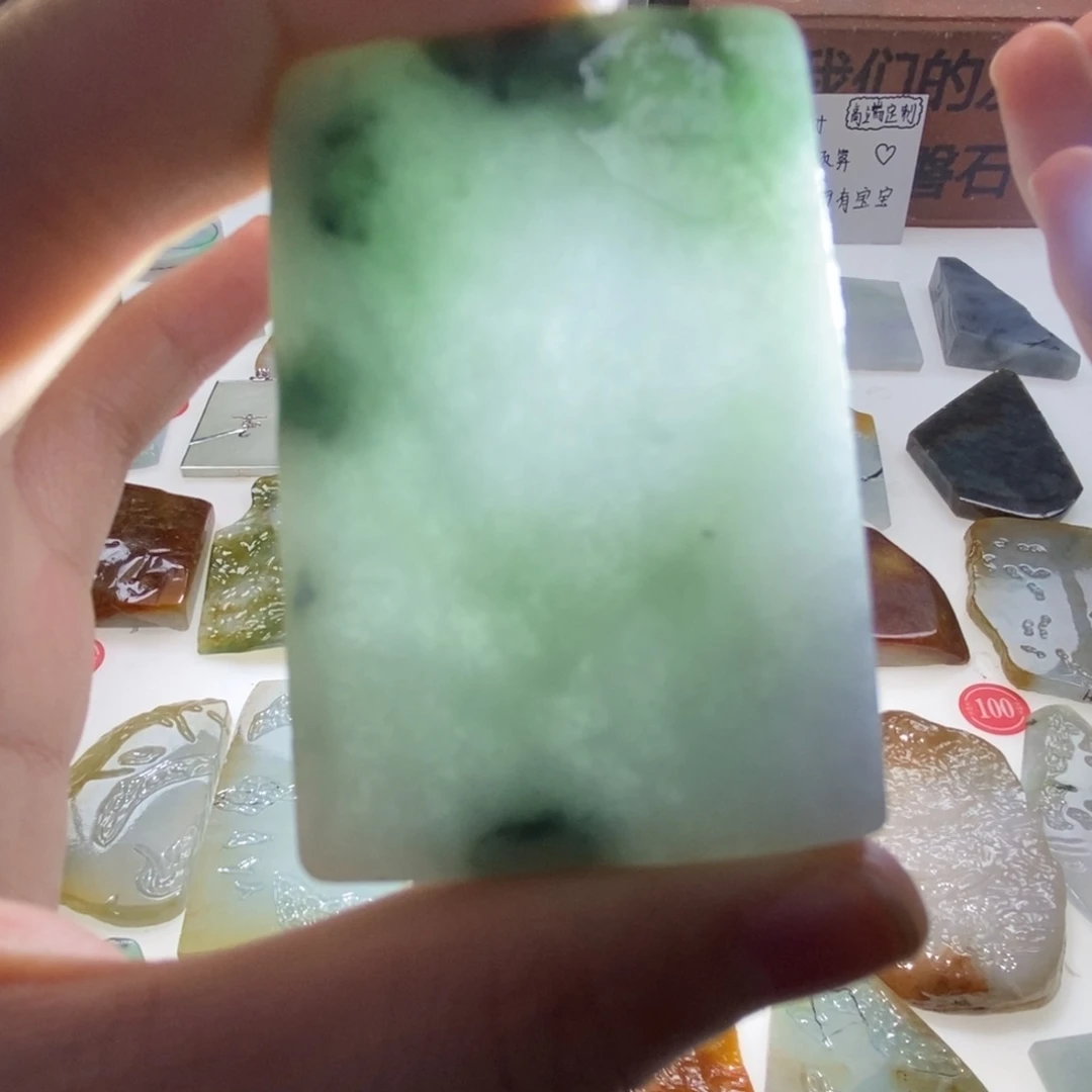 定制翡翠未镶嵌定制