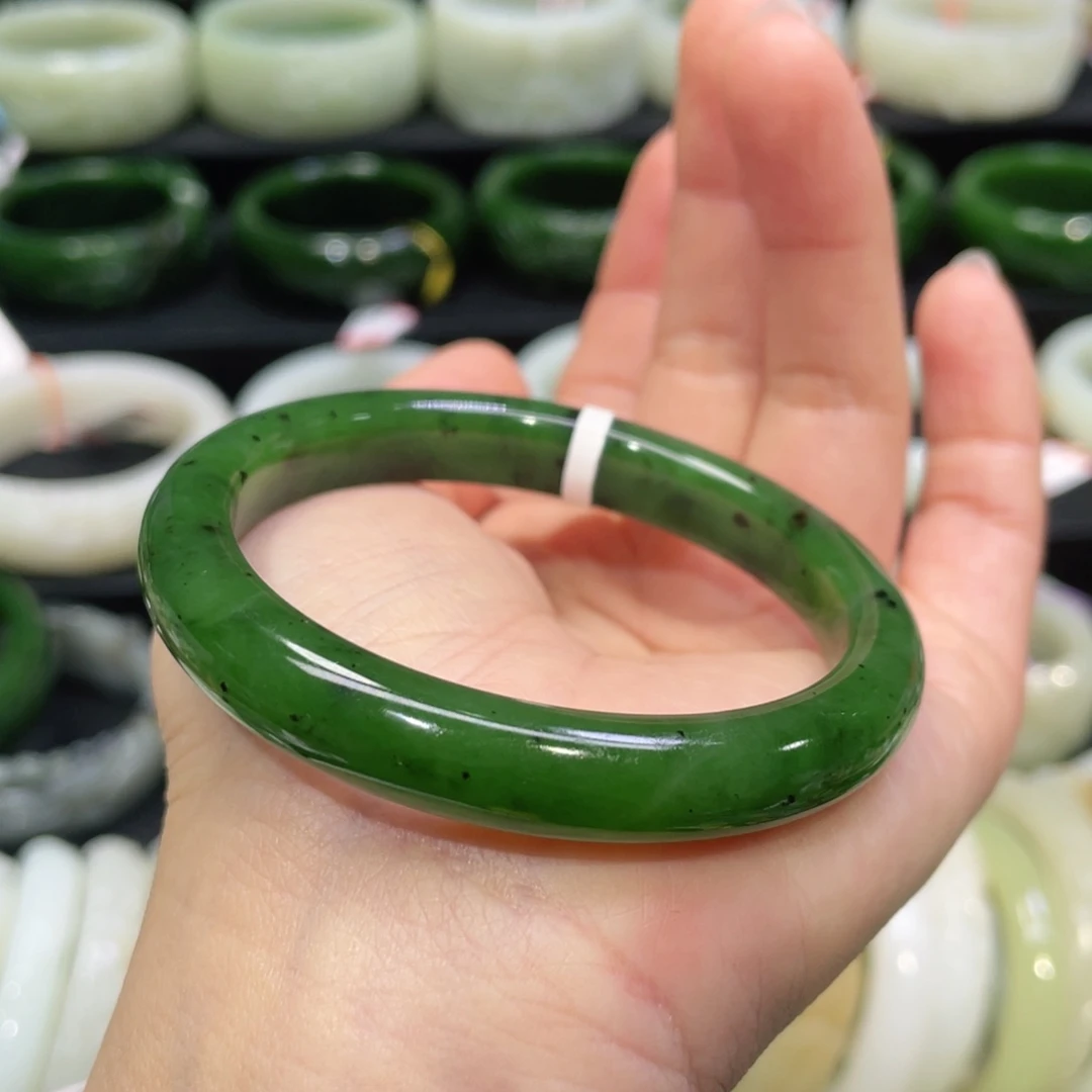 未镶嵌手镯和田玉22