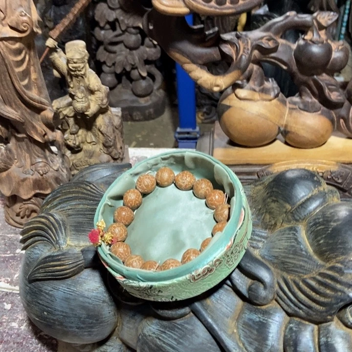 滴血莲花菩提吊坠