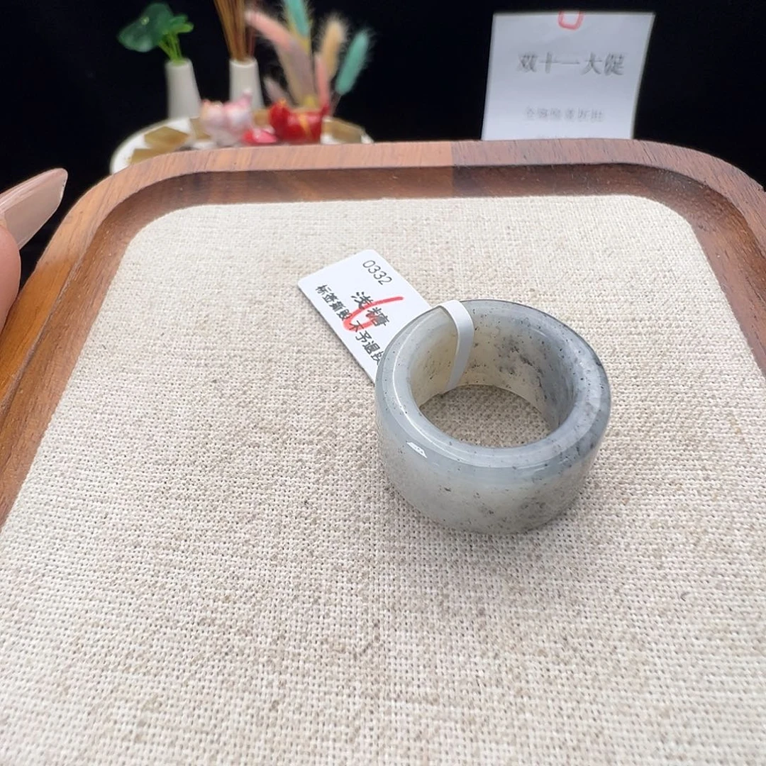 和田玉未镶嵌戒指K45点墨圆切16 不退换