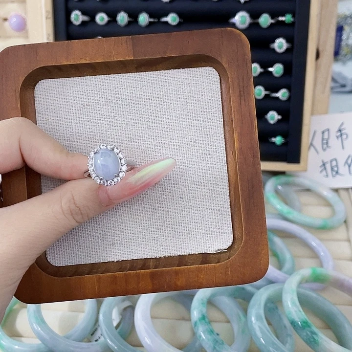 翡翠未镶嵌颈饰天然翡翠Ａ货