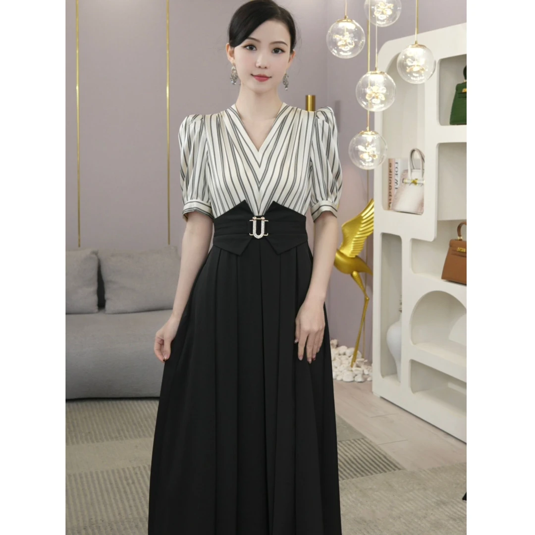 现货2025夏季新款【1970】气质轻奢小众黑色拼接条纹显瘦连衣裙子女