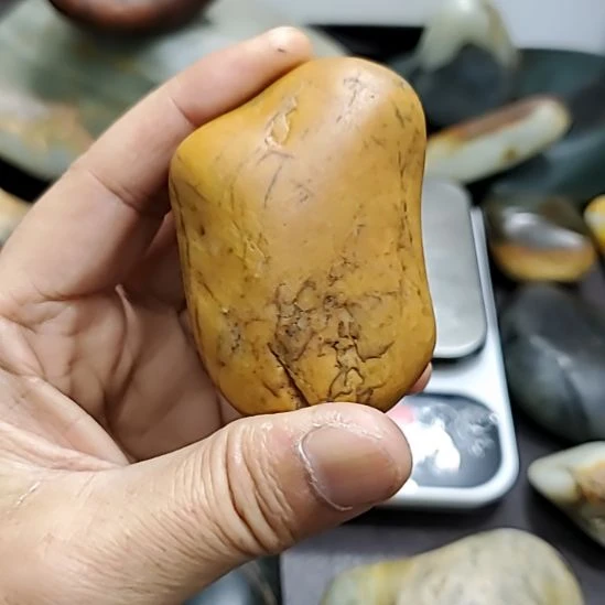 和田玉（糖玉）未镶嵌挂件