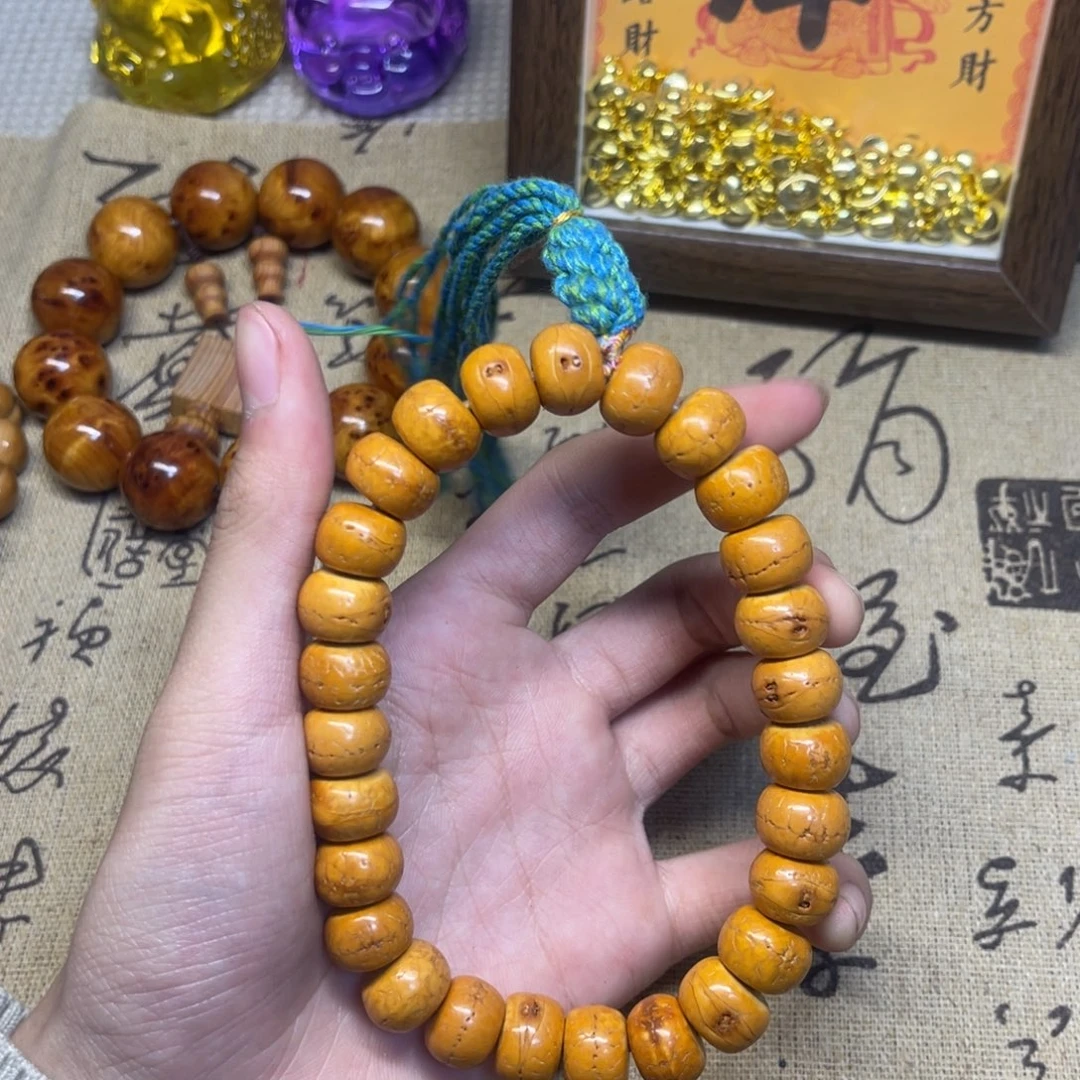 猴头核桃吊坠凤眼