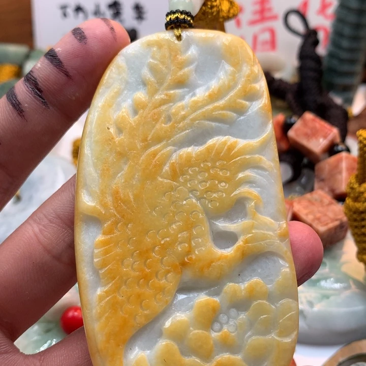 翡翠未镶嵌颈饰保真天然a货翡翠