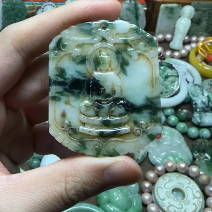 翡翠未镶嵌颈饰精致精美