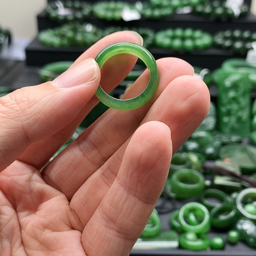 【闪购商品】和田玉（碧玉）戒指未镶嵌?****