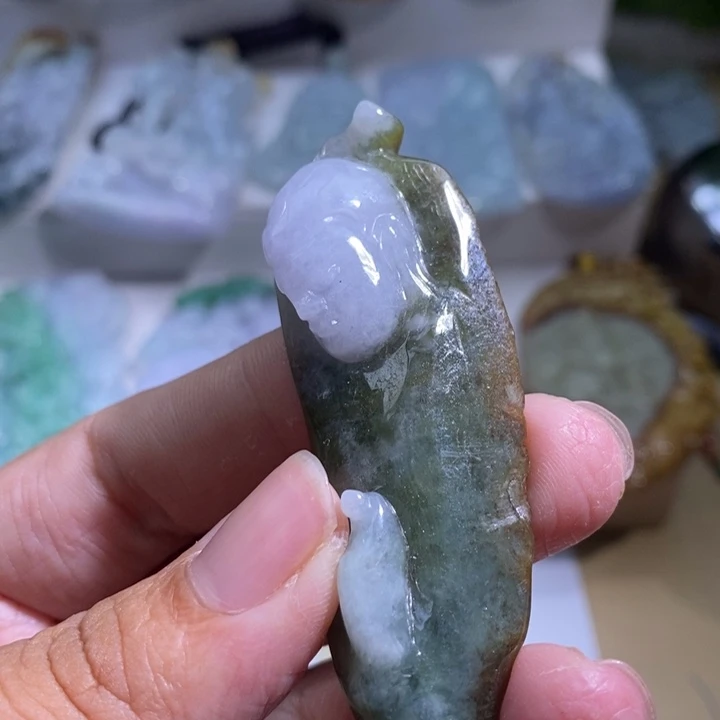 【闪购商品】颈饰未镶嵌翡翠佛