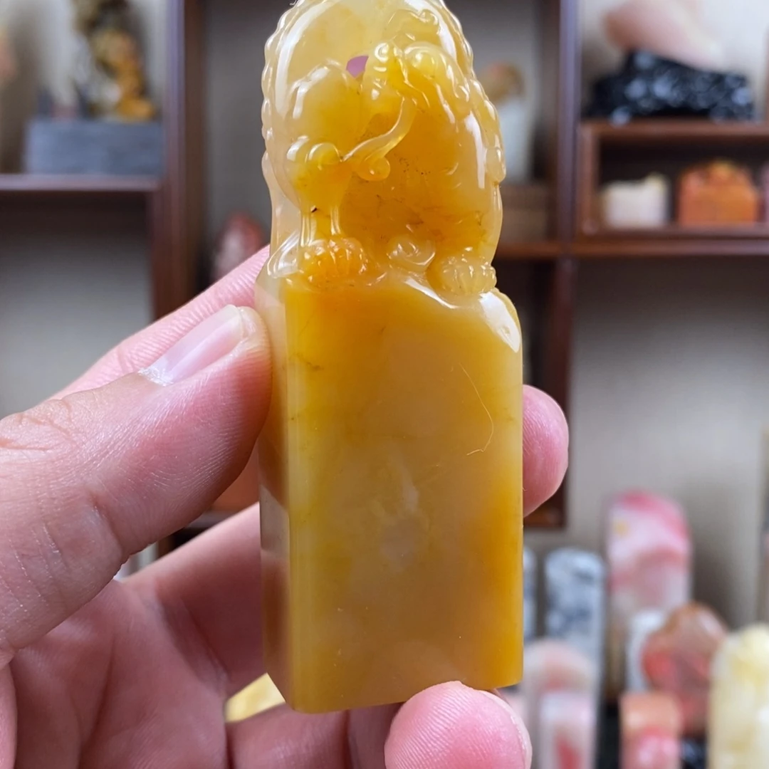 巴林石印石巴林石手工雕古兽钮章