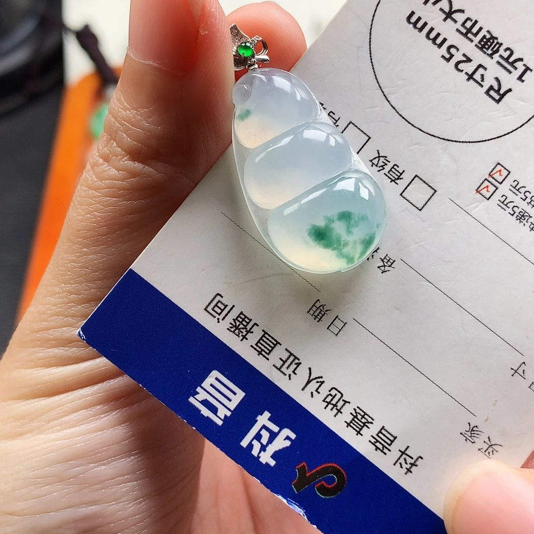吊坠(不含链)18K金镶嵌翡翠豆子