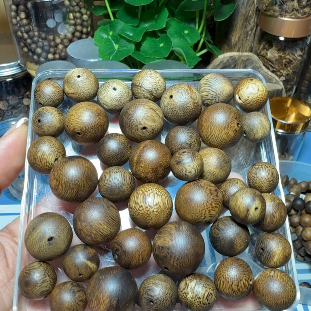 上***！白奇散珠瑕疵珠43克