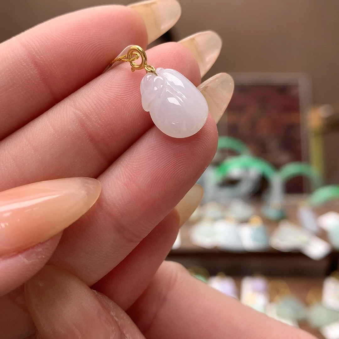 翡翠吊坠(不含链)18K金镶嵌