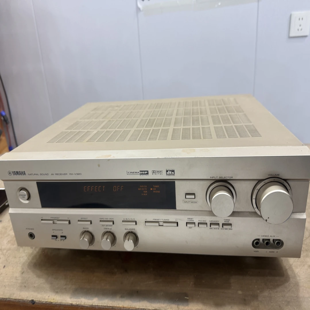 9新 Yamaha/雅马哈 二手雅马哈320功放机，运费自理，不支持无理由