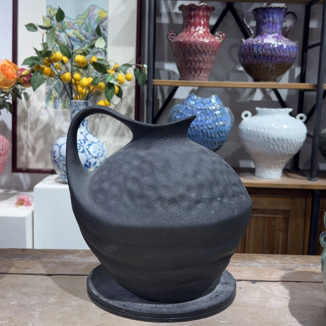 摆件陶瓷花瓶高25口5