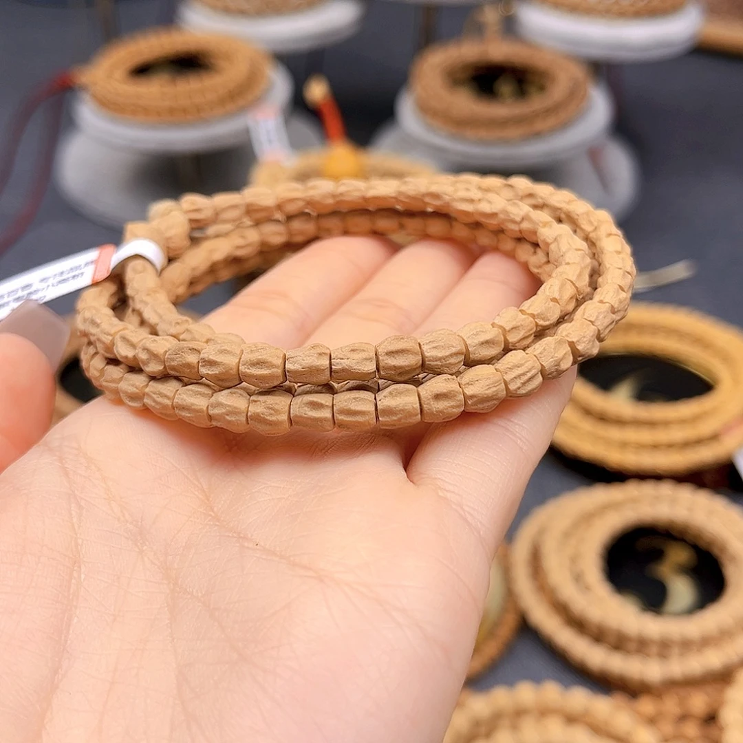 柏香籽/百香籽吊坠熙*