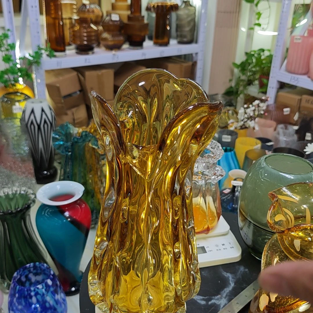 高35口10琉璃造型花瓶