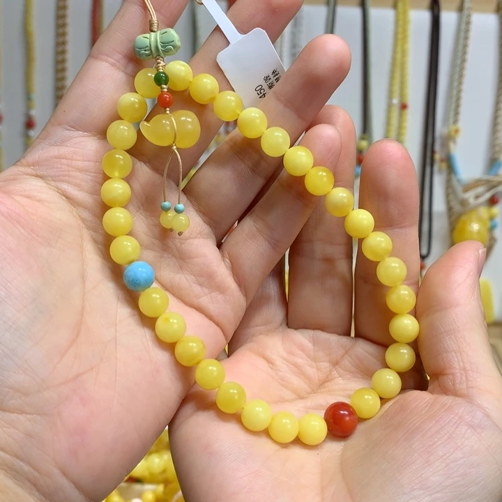 蜜蜡未镶嵌裸石7.8mm