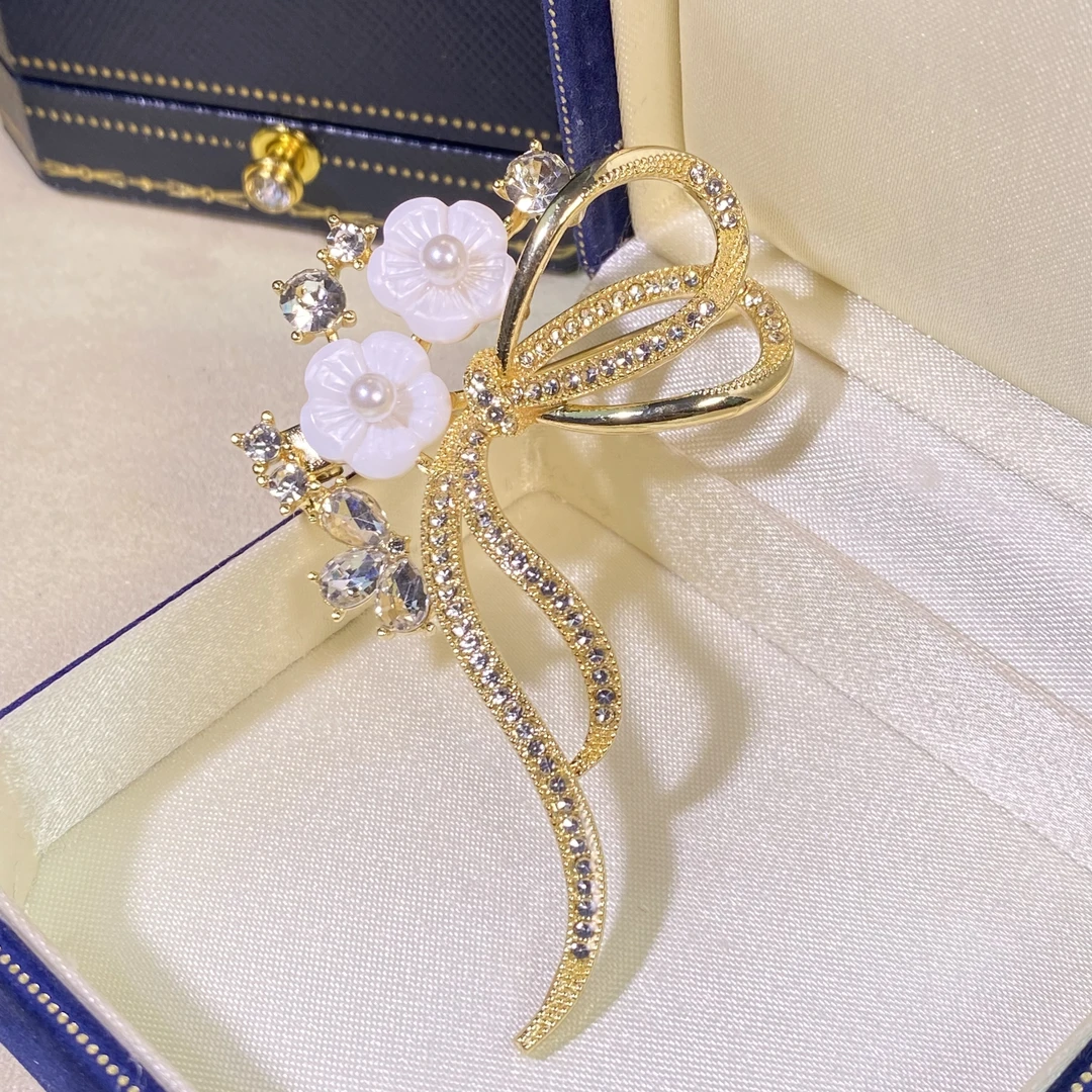 合金胸针 【如花似玉】轻奢时尚百搭简约小众精致优雅镶嵌甜美4225