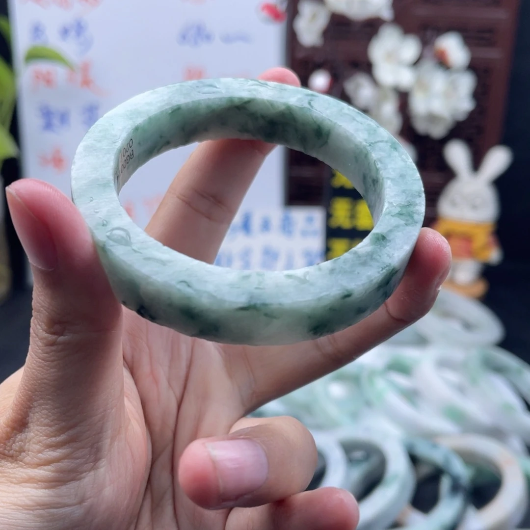 定制翡翠未镶嵌正圈