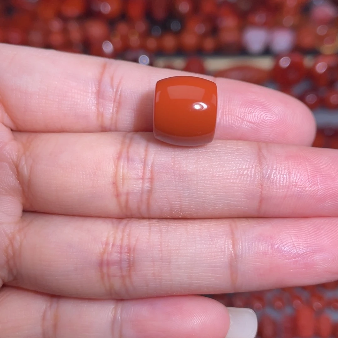 南红玛瑙未镶嵌瓦西直切12mm