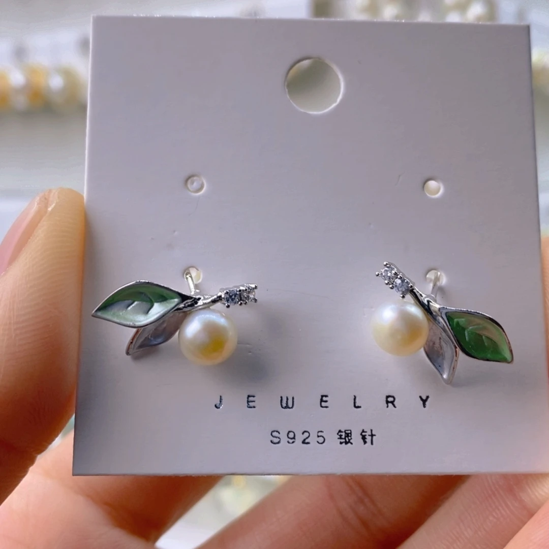 淡水珍珠耳饰未镶嵌