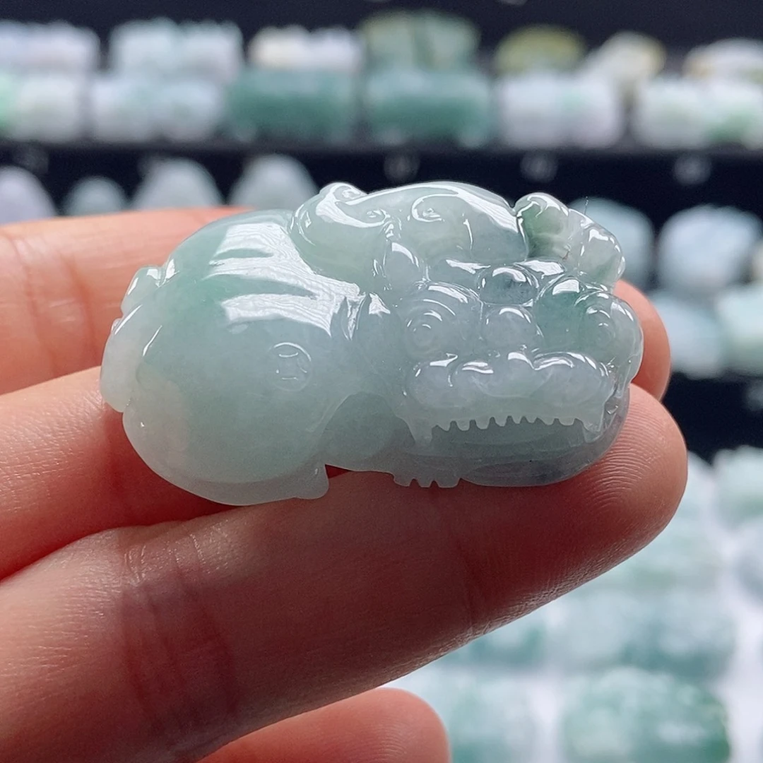 颈饰未镶嵌翡翠翡翠貔貅