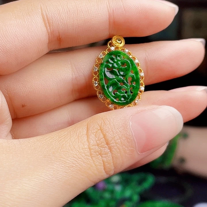 翡翠银S925镶嵌颈饰多样性