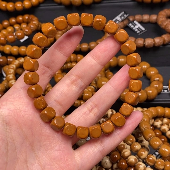 乔***.紫金鼠手串实心六方尺寸10