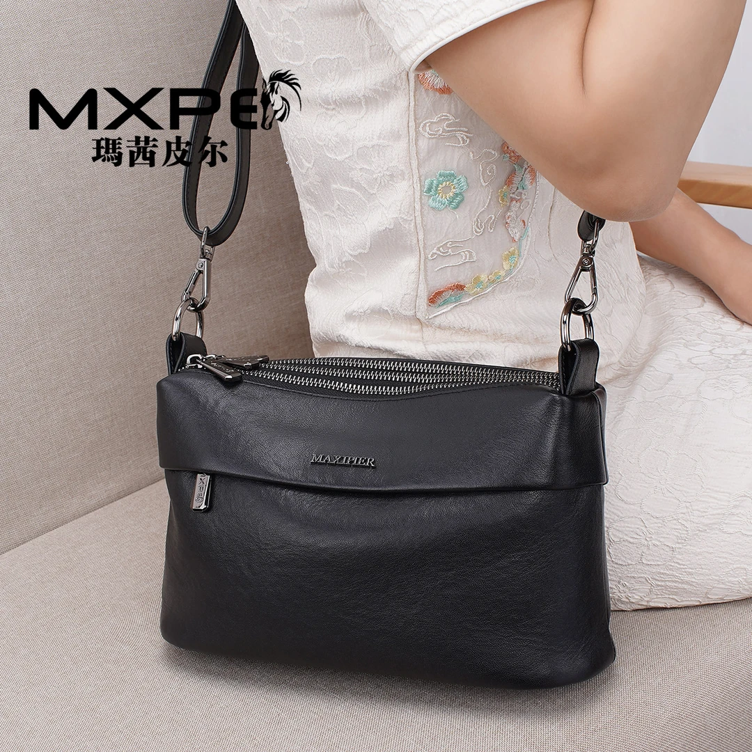 女士斜挎包时尚经典爆款真皮妈妈包2025新款复古多口袋手提邮差包