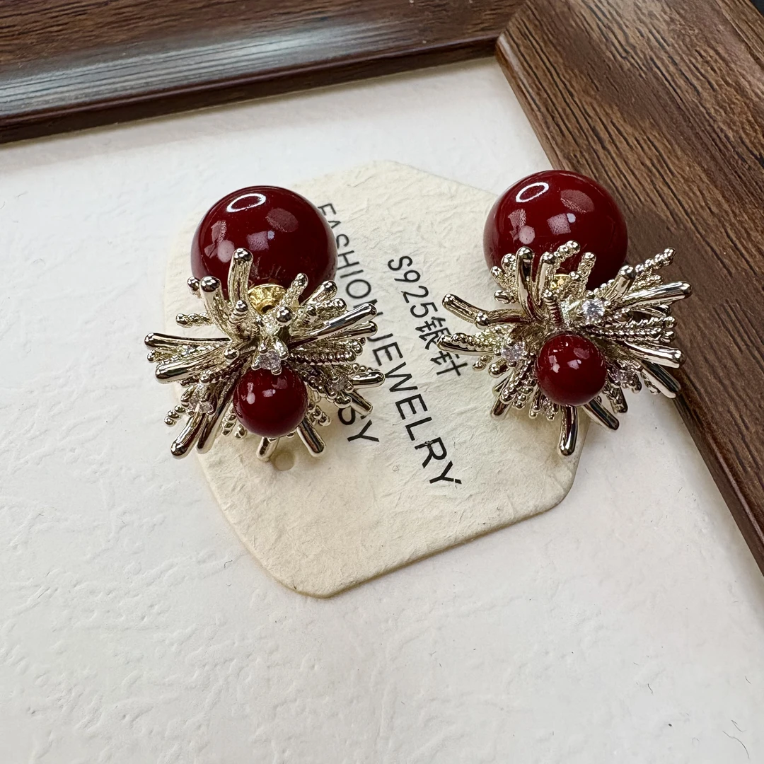 925银树脂耳饰 铜合金S925银针红色璀璨耳钉高级感耳环抗过敏