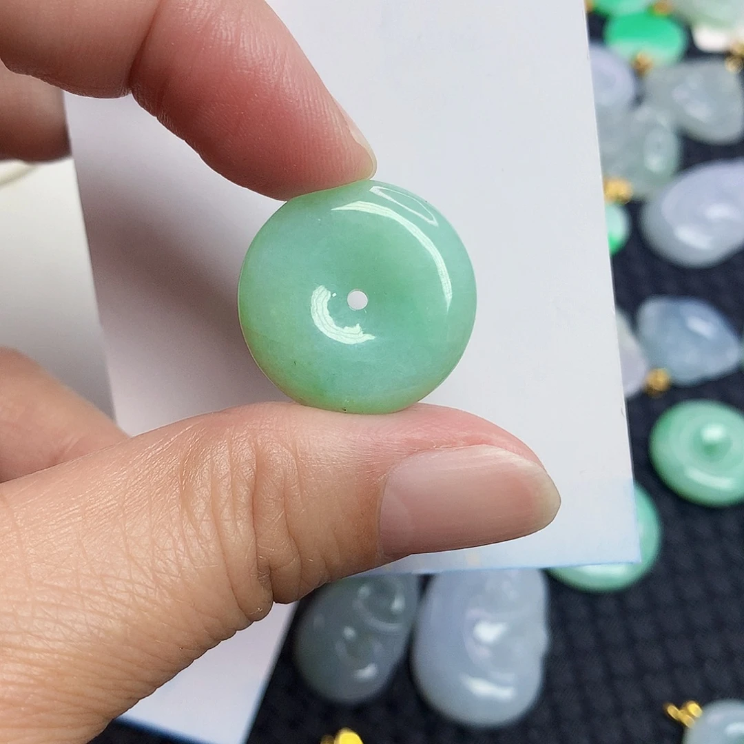 翡翠未镶嵌颈饰467899