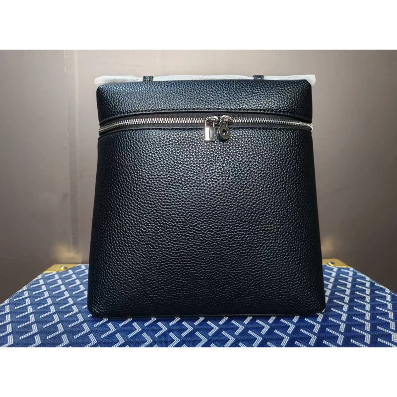 2025新款时尚休闲双肩包黑色189