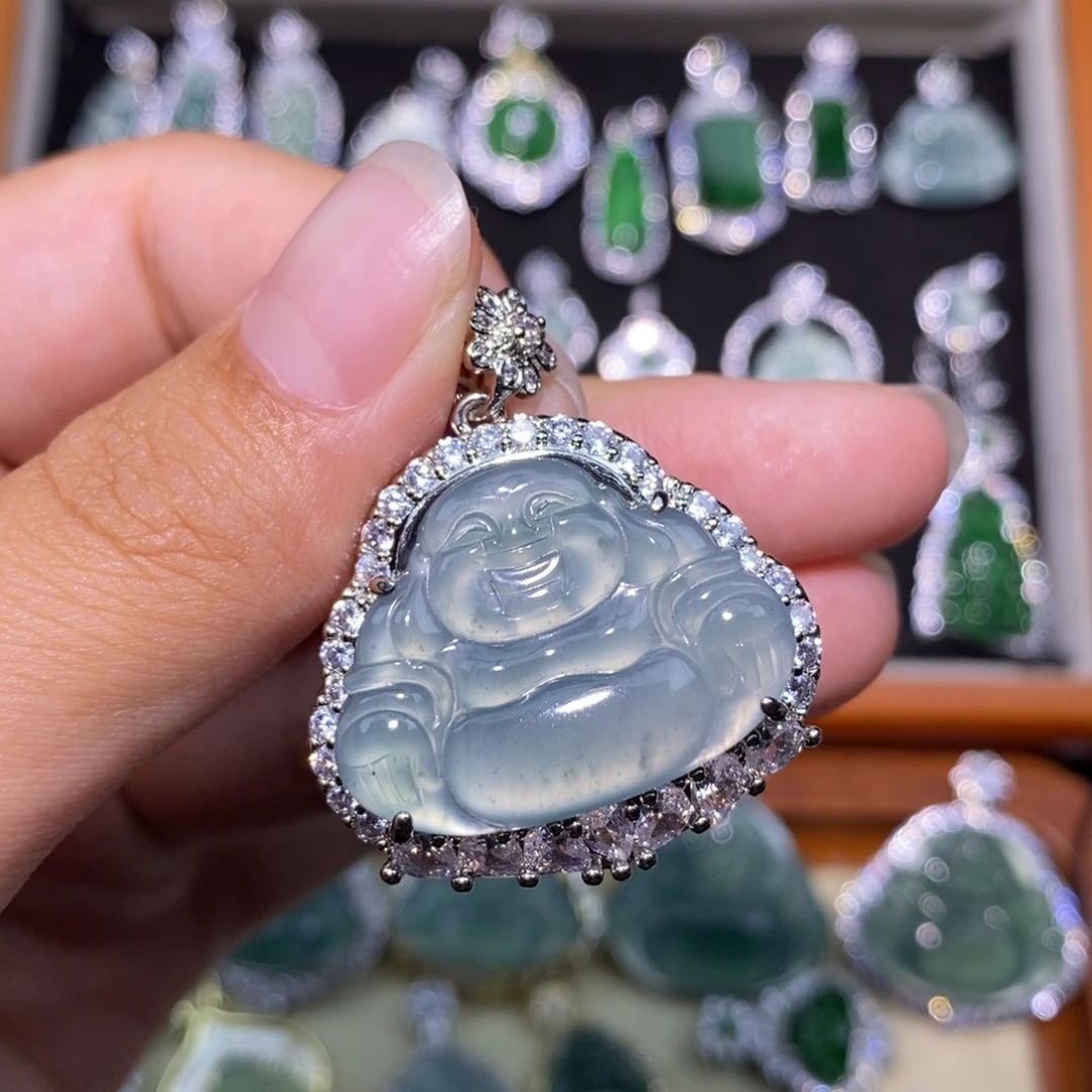 颈饰未镶嵌翡翠天然