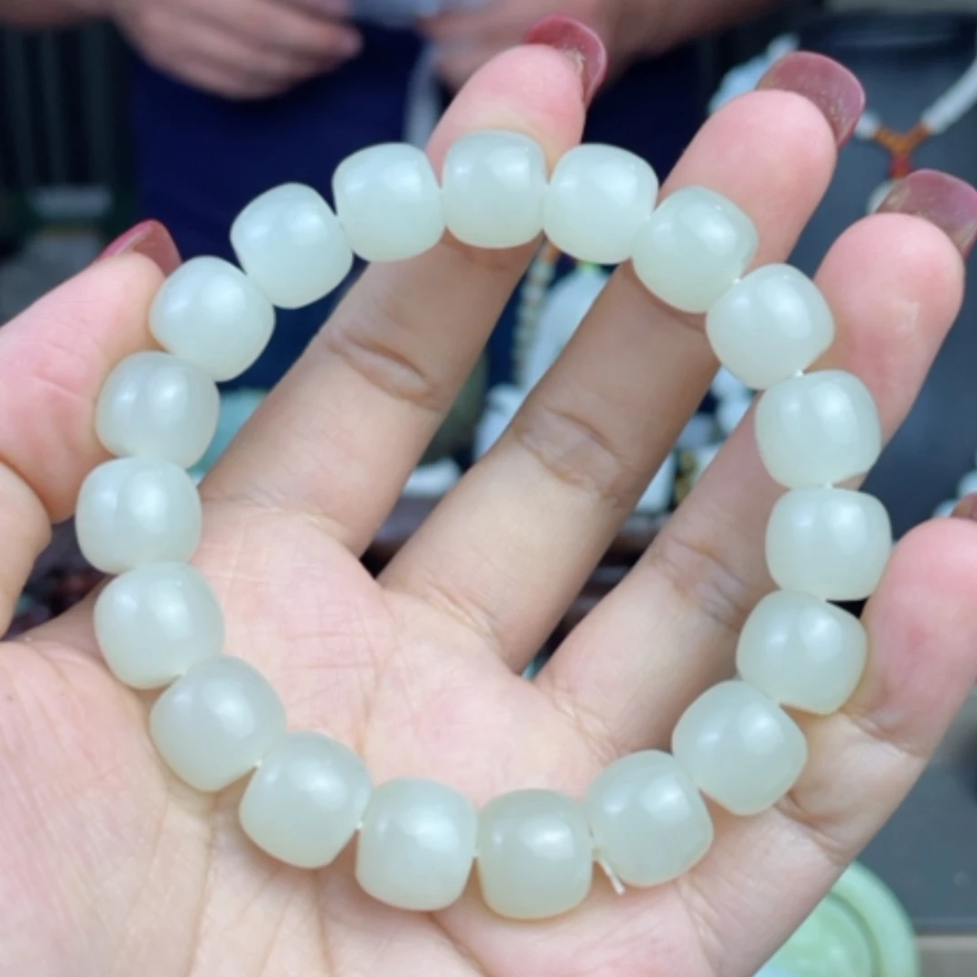 【闪购商品】颈饰未镶嵌和田玉
