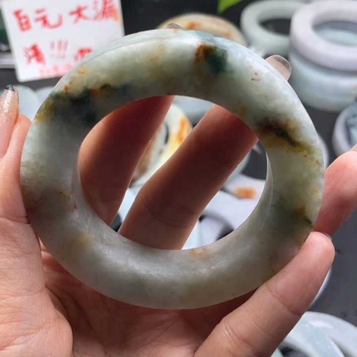 定制翡翠翡翠手镯未镶嵌玺**矿